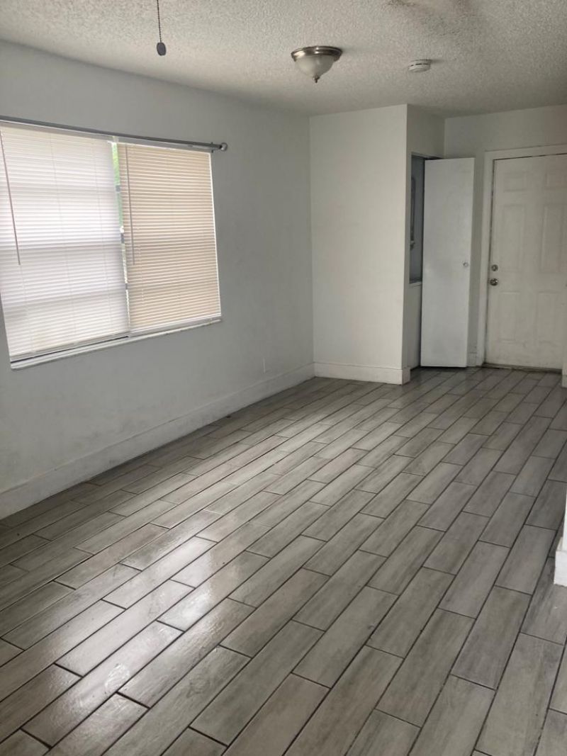 1565 W 36th Street, Riviera Beach, FL 33404 Photo