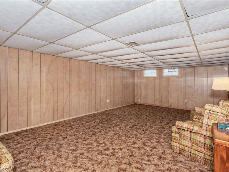 1272 Bonnie Lane, Mayfield Heights, OH 44124 Photo 28