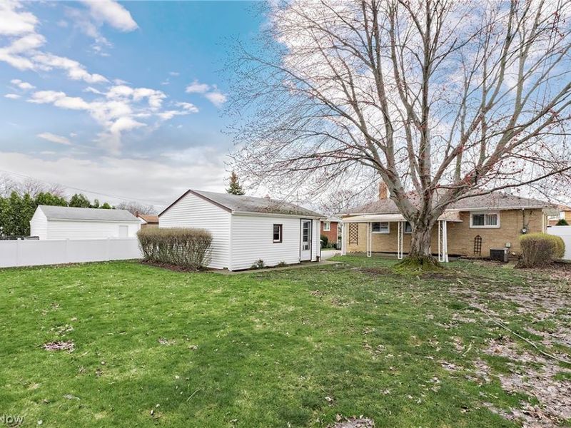 1272 Bonnie Lane, Mayfield Heights, OH 44124 Photo 42