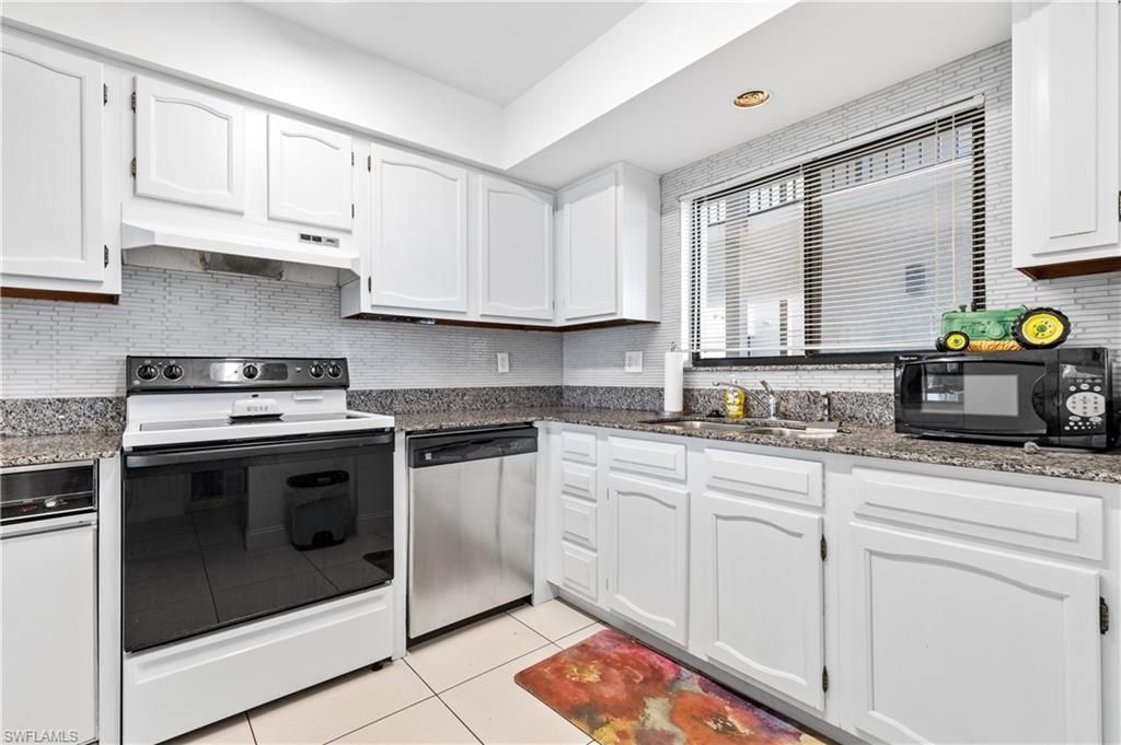 4160 Steamboat Bend E, Unit 302, Fort Myers, FL 33919 Photo