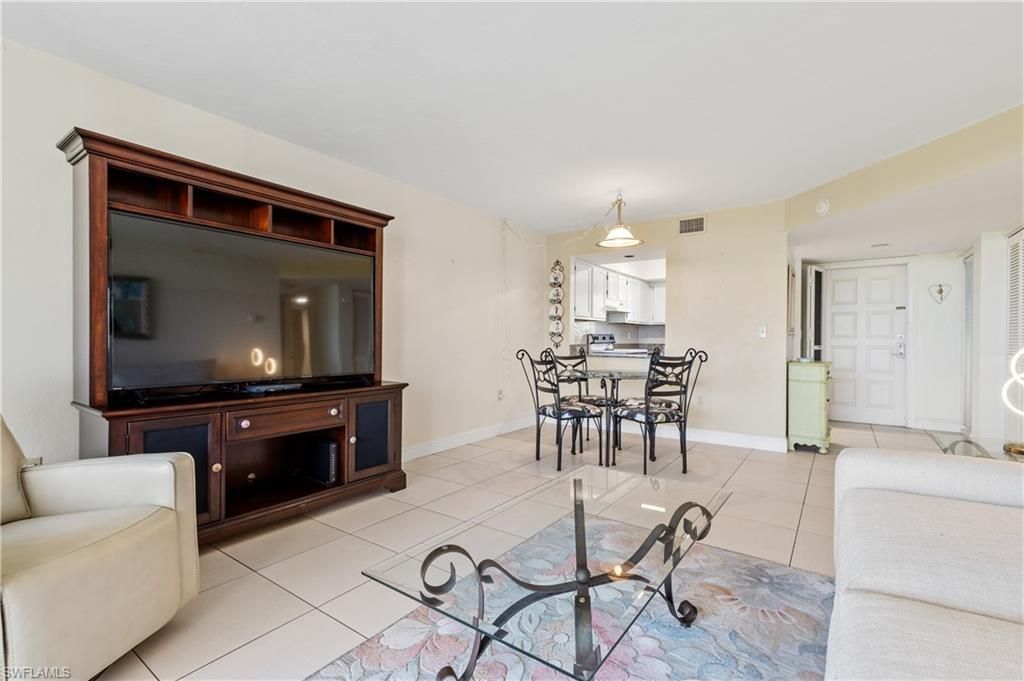 4160 Steamboat Bend E, Unit 302, Fort Myers, FL 33919 Photo