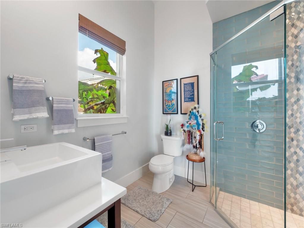 911 Aqua Ln, Fort Myers, FL 33919 Photo