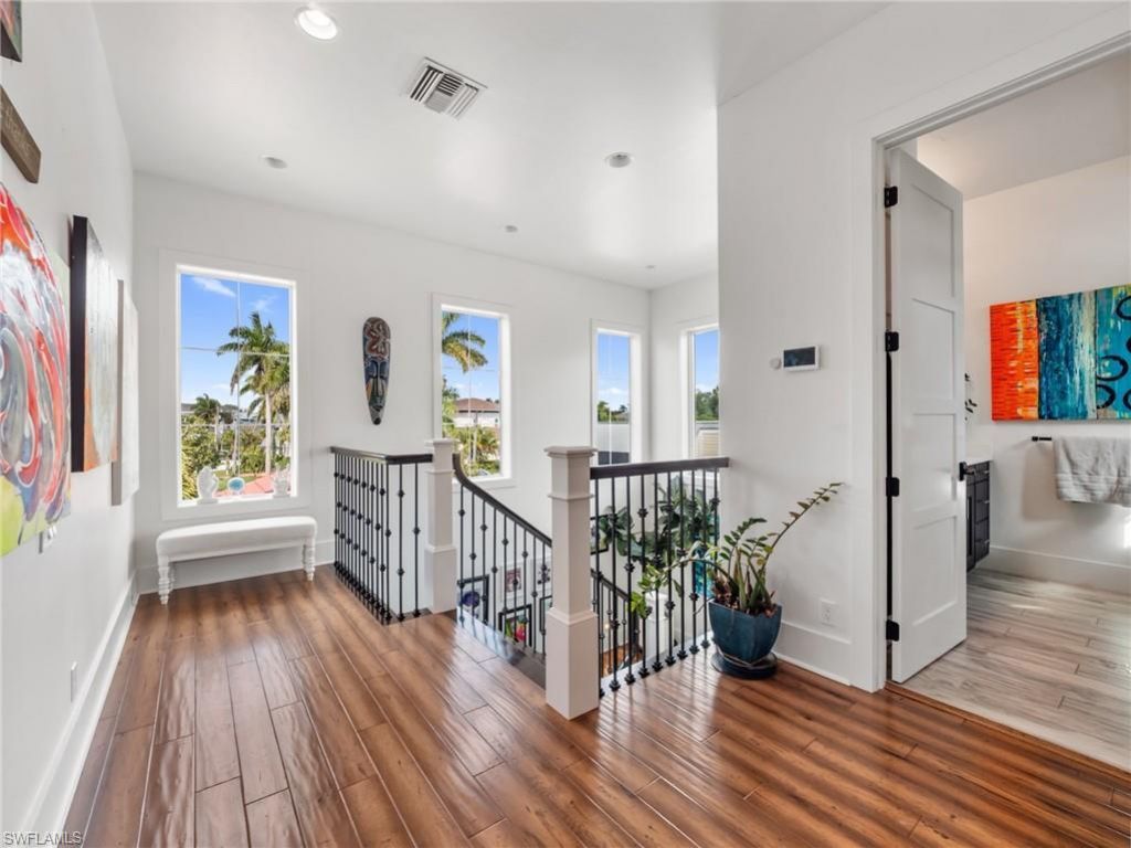 911 Aqua Ln, Fort Myers, FL 33919 Photo