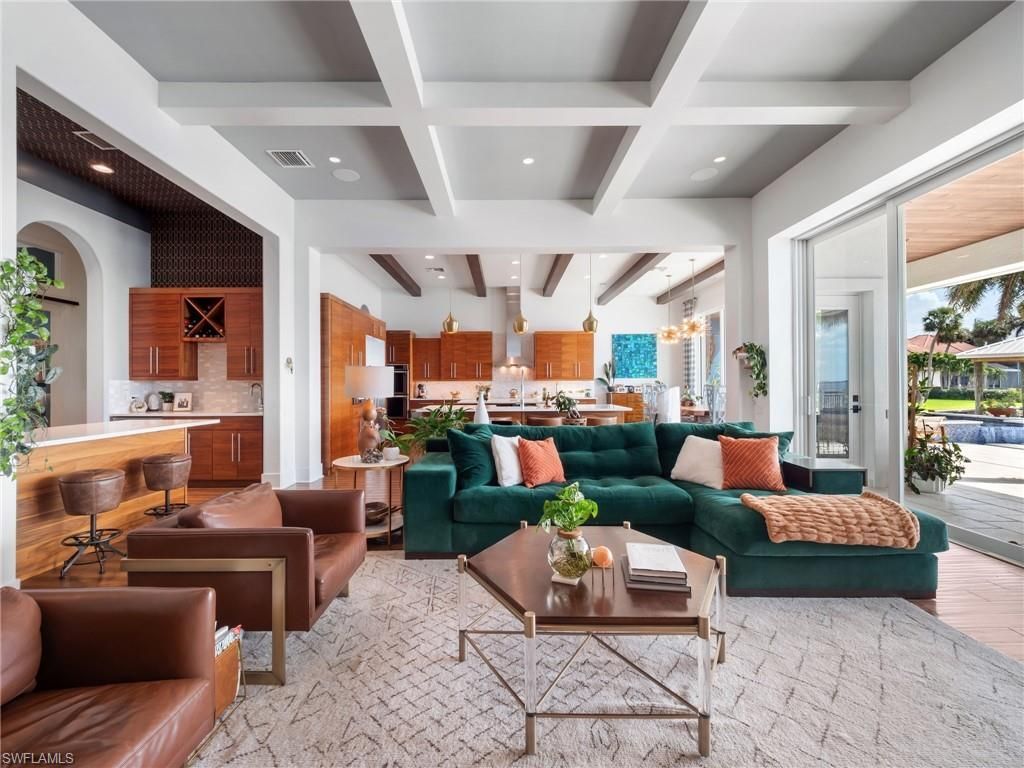 911 Aqua Ln, Fort Myers, FL 33919 Photo