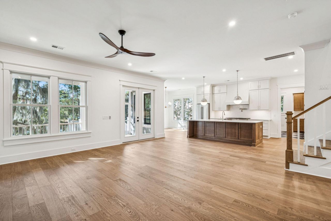 1574 Headquarters Plantation Drive Photo 27