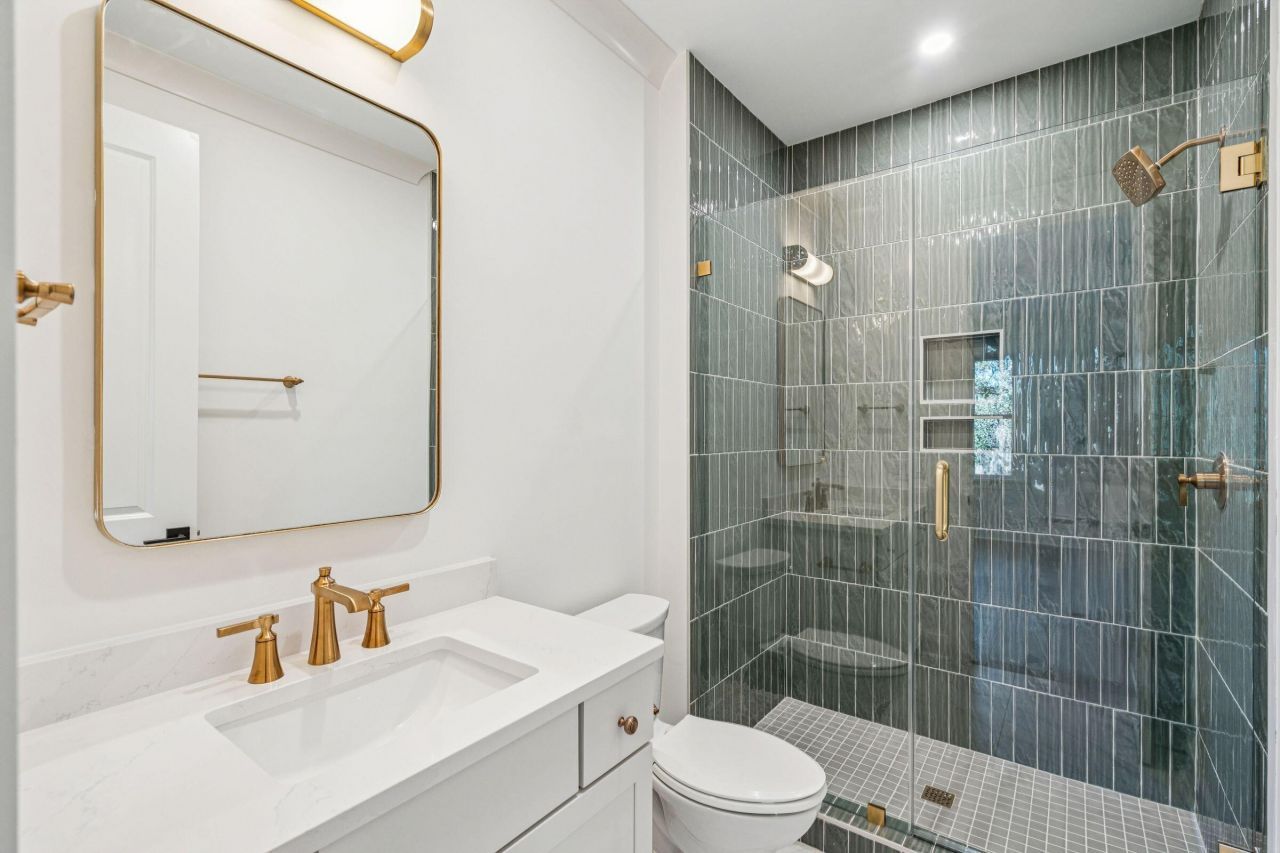 1574 Headquarters Plantation Drive Photo 69