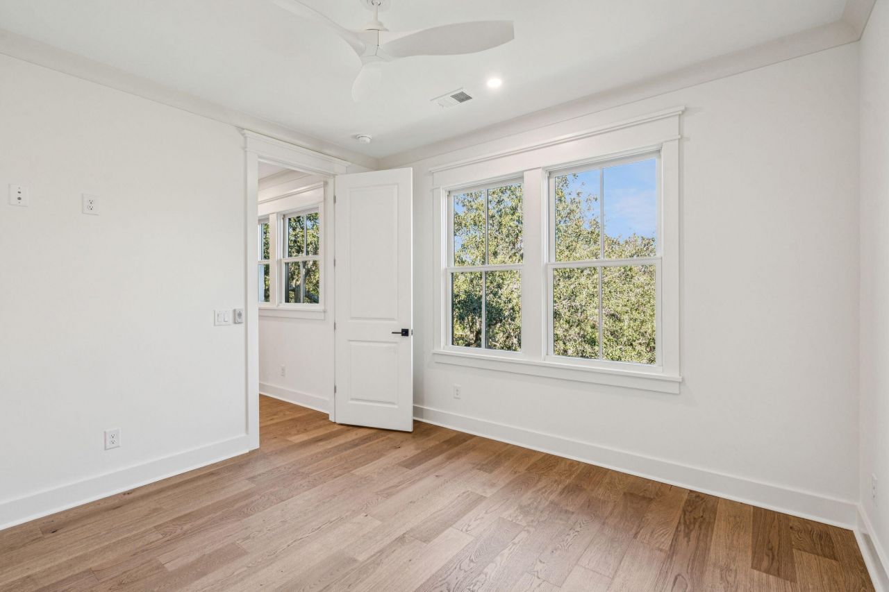 1574 Headquarters Plantation Drive Photo 76