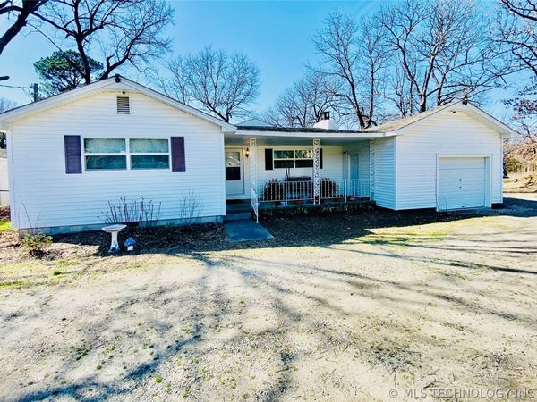 264 SE Main Street , Eufaula, OK 74432