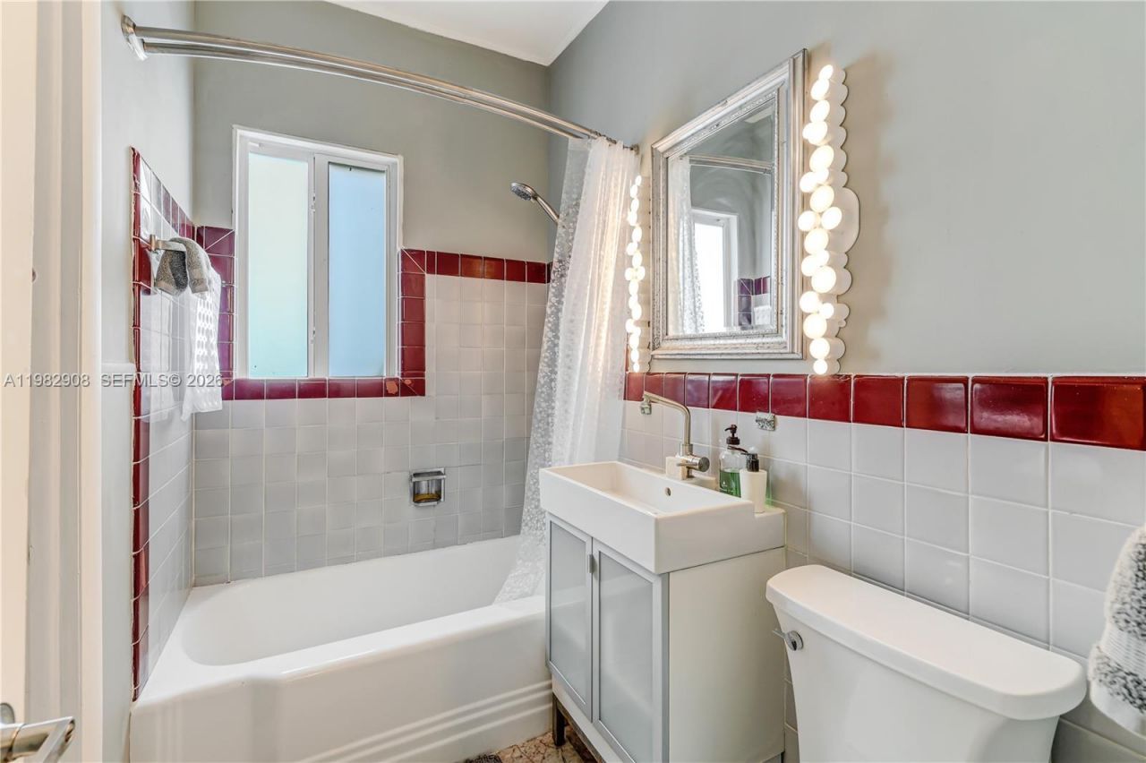 12955 NE 11th Ave , North Miami, FL 33161 Photo