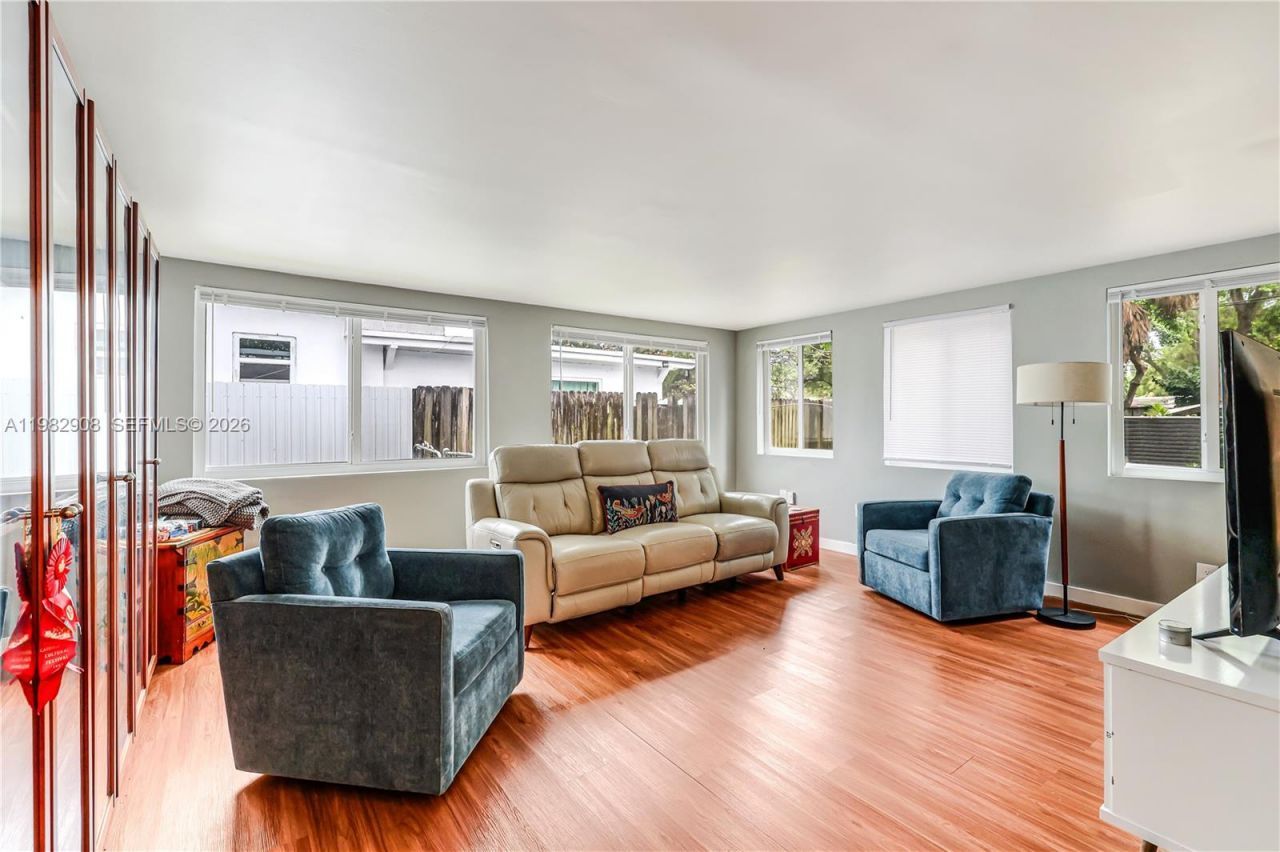 12955 NE 11th Ave , North Miami, FL 33161 Photo