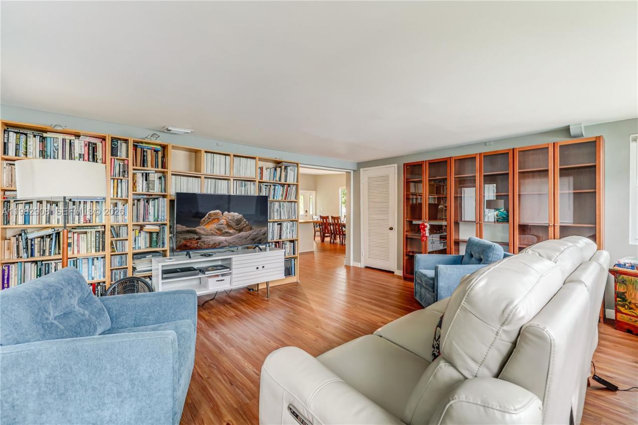 12955 NE 11th Ave , North Miami, FL 33161 Photo