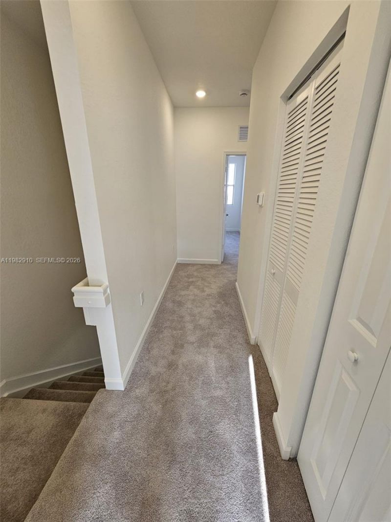 1148 SE 2nd St, Florida City, FL 33034 Photo