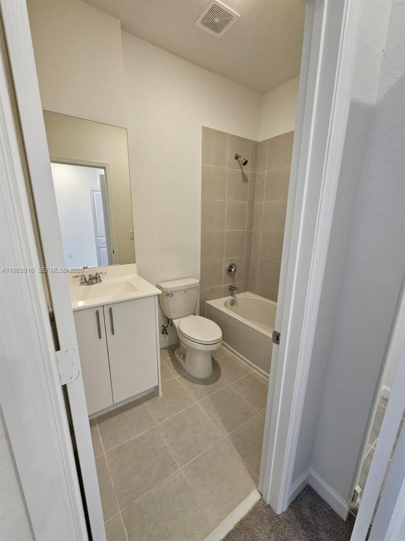 1148 SE 2nd St, Florida City, FL 33034 Photo