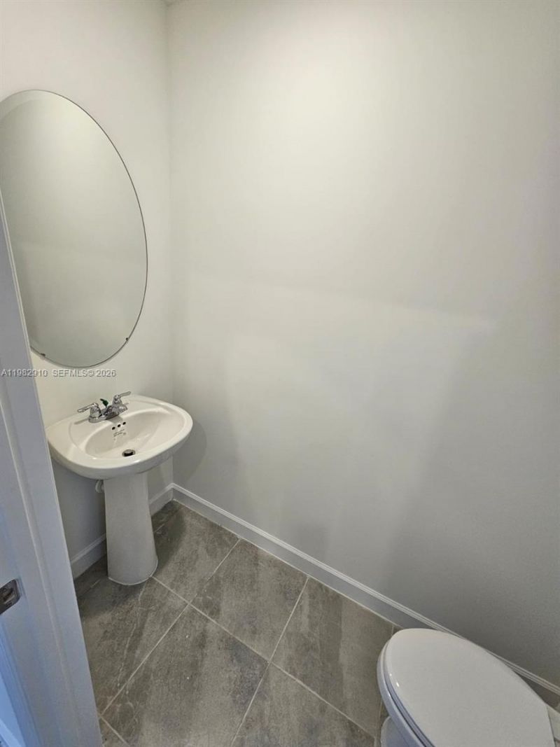 1148 SE 2nd St, Florida City, FL 33034 Photo