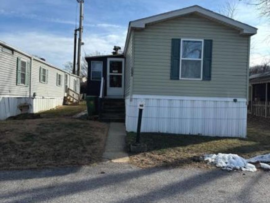 275 Rupert Circle, Brooklyn Park, MD 21225 Main Photo