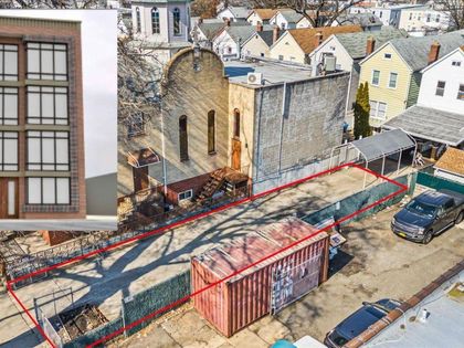 104-33 Atlantic Avenue Richmond Hill, NY 11418