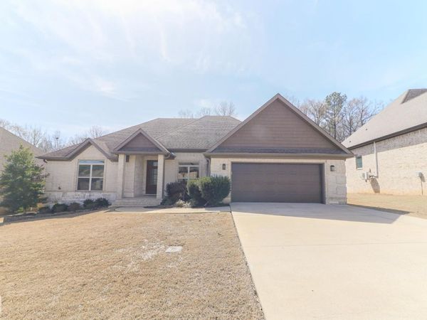 1985 Windy Lane, Jonesboro, AR 72404