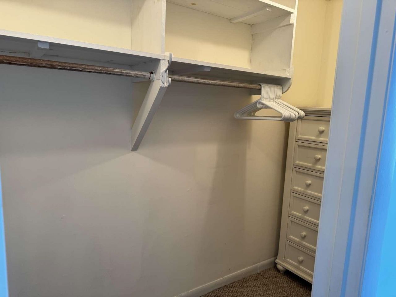 153 Finch Dr.  Photo 4