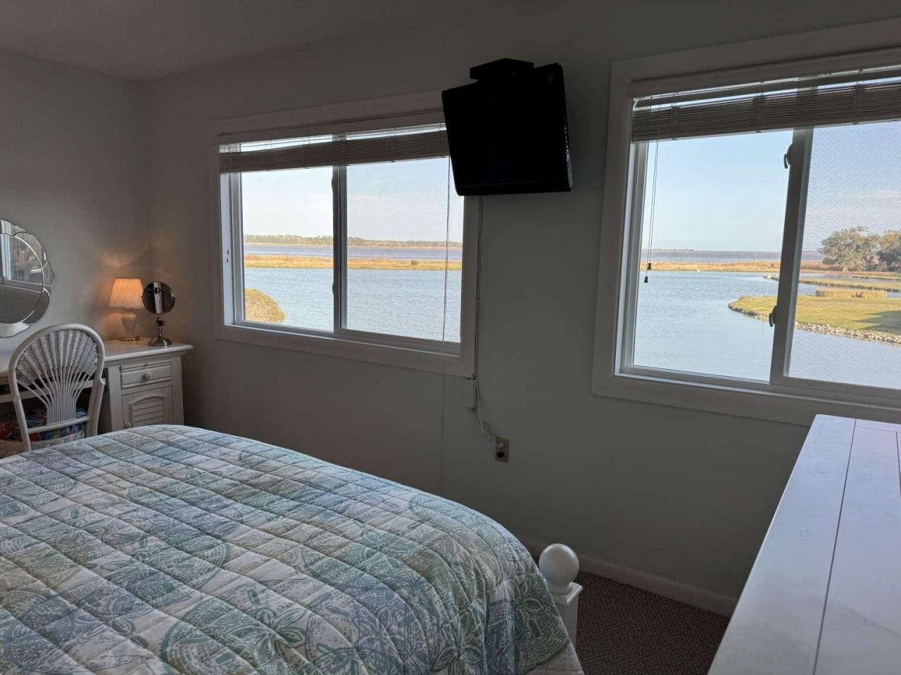 153 Finch Dr.  Photo 6