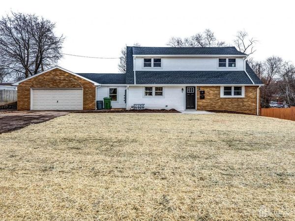 3 Meadow Road, Edison, NJ 08817