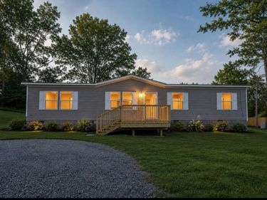 122 Fourth Street, Berry, KY 41003