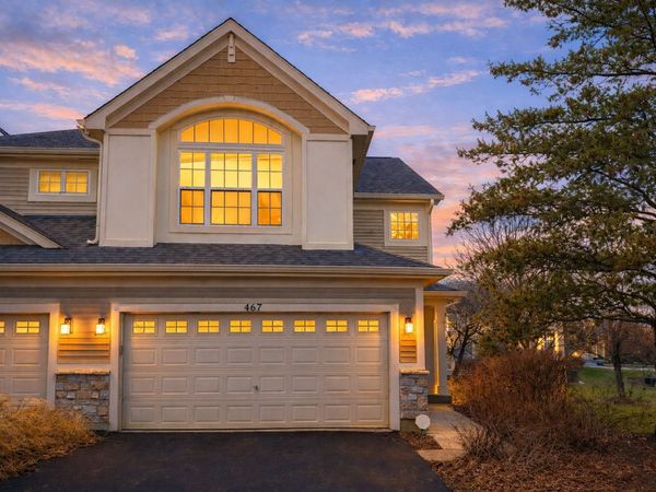 467 Vaughn Circle , Aurora, IL 60502