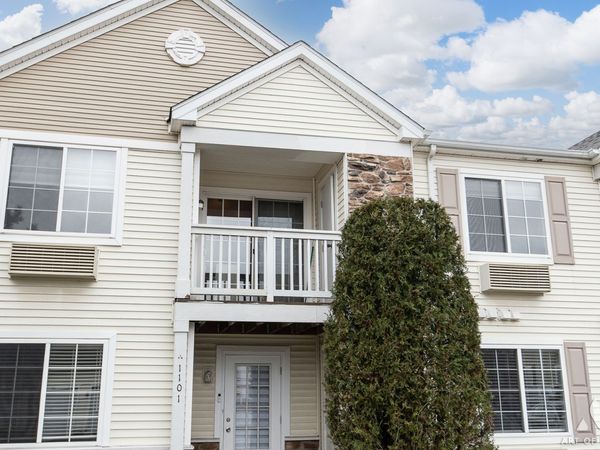 1117 Silverstone Drive , Unit 1117, Carpentersville, IL 60110
