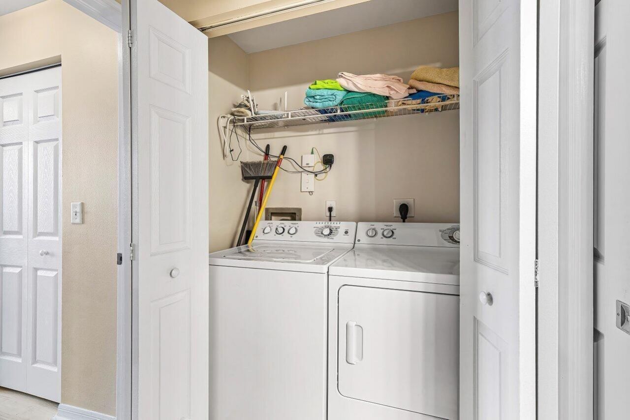 616 Clearwater Park Road, Unit 1206, West Palm Beach, FL 33401 Photo