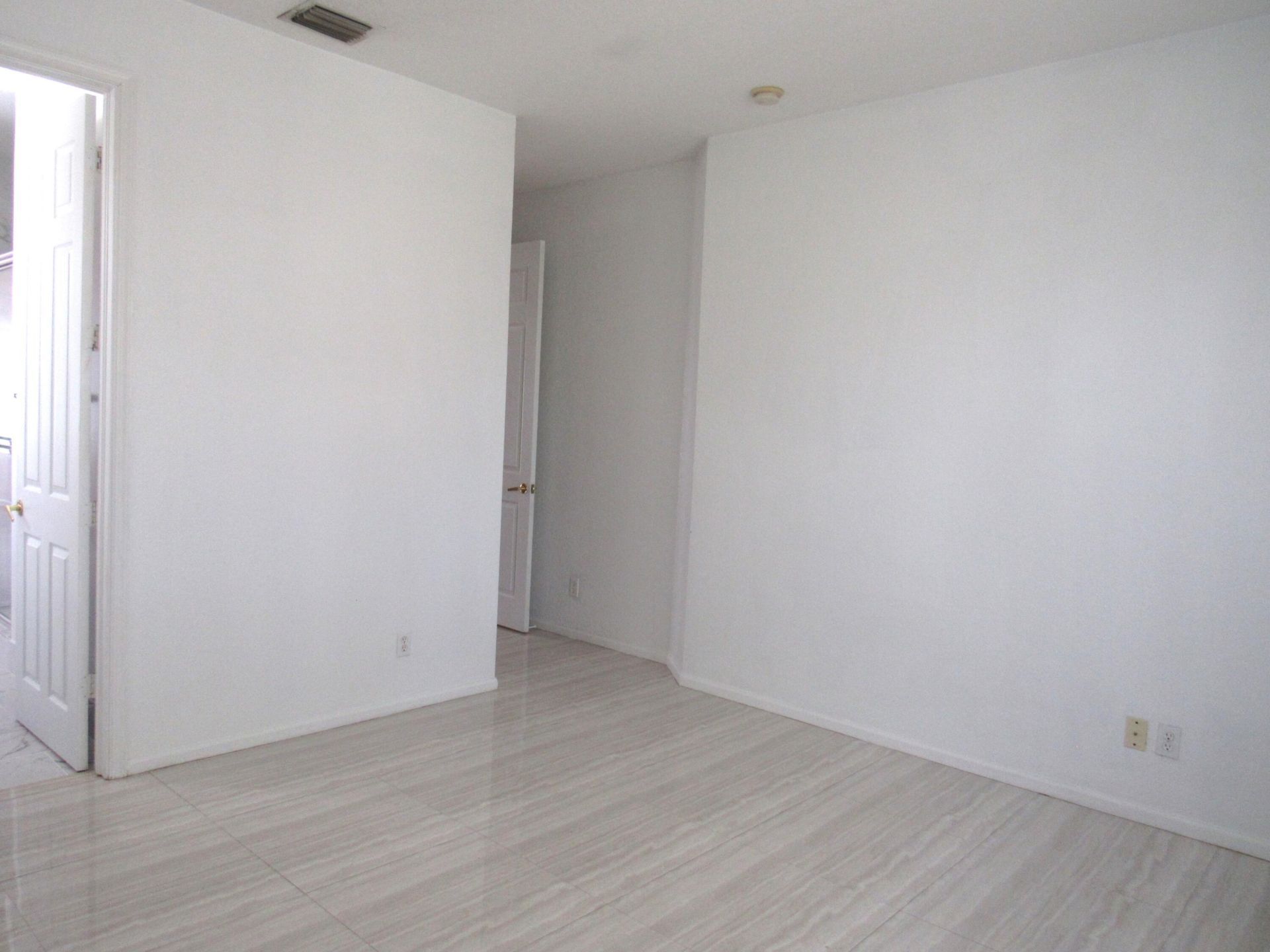 158 Bella Vista Way, Royal Palm Beach, FL 33411 Photo