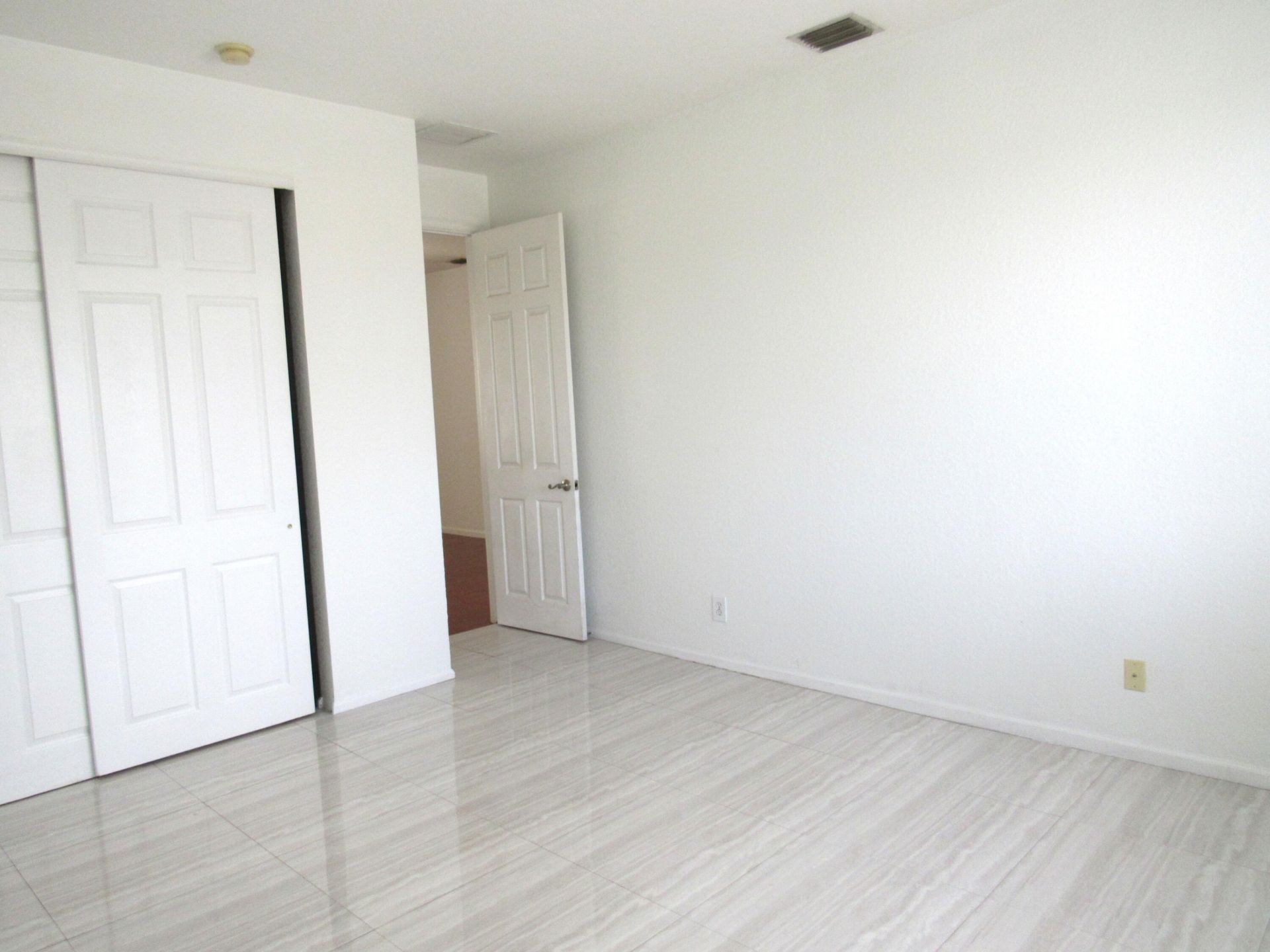 158 Bella Vista Way, Royal Palm Beach, FL 33411 Photo