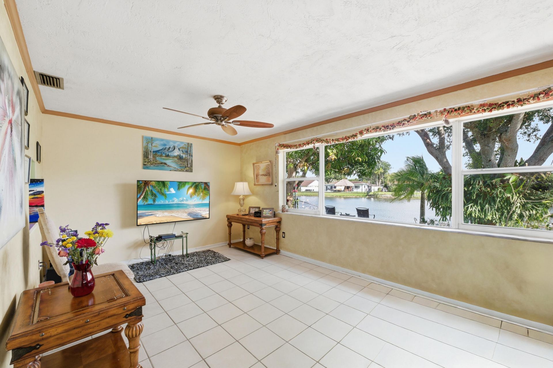 1811 NW 119th Avenue, Pembroke Pines, FL 33026 Photo