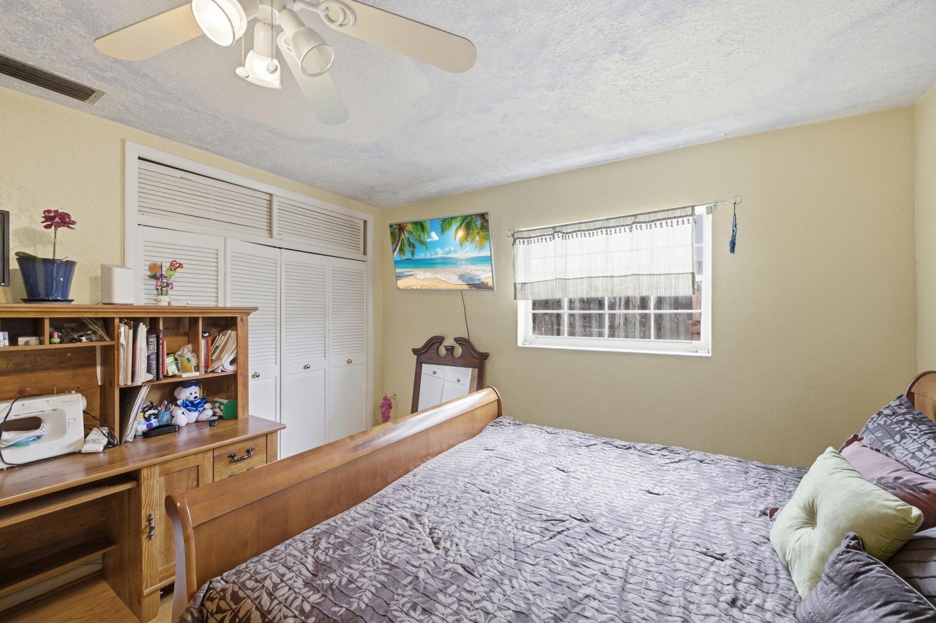 1811 NW 119th Avenue, Pembroke Pines, FL 33026 Photo