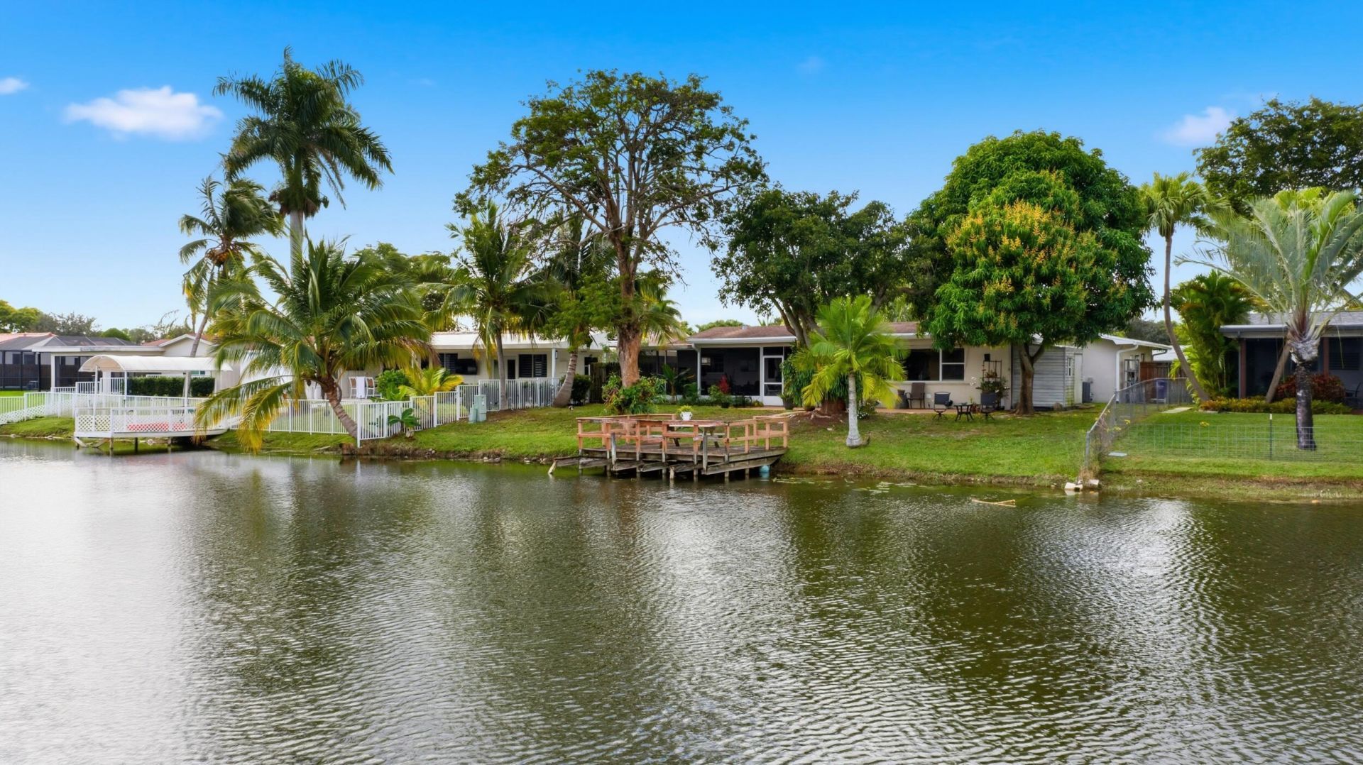 1811 NW 119th Avenue, Pembroke Pines, FL 33026 Photo