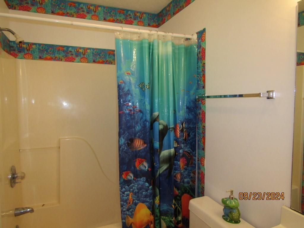 619 Tupelo Ln. Photo 10