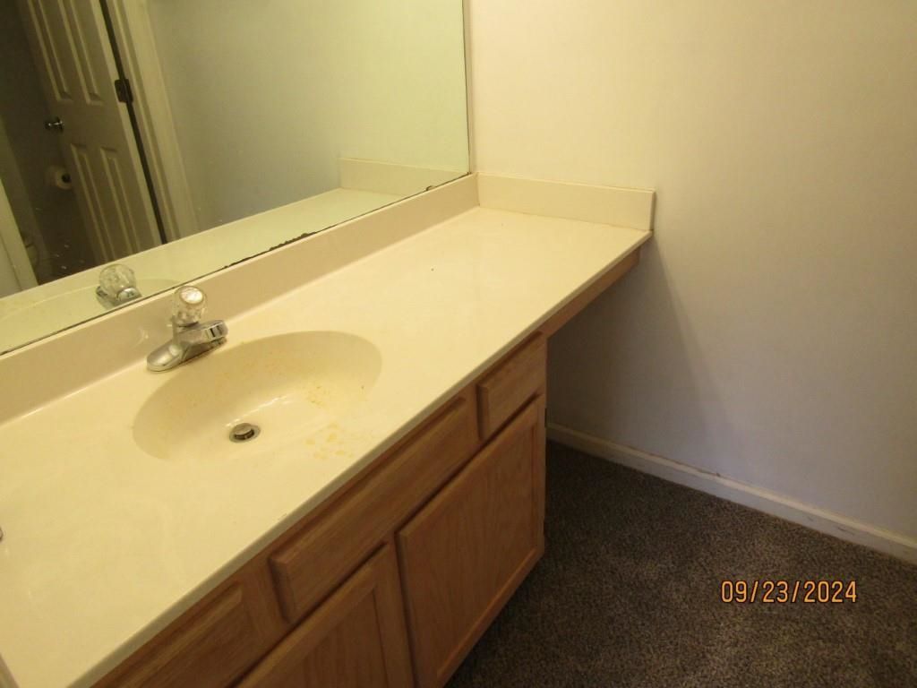 619 Tupelo Ln. Photo 12