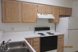 619 Tupelo Ln. photo 4