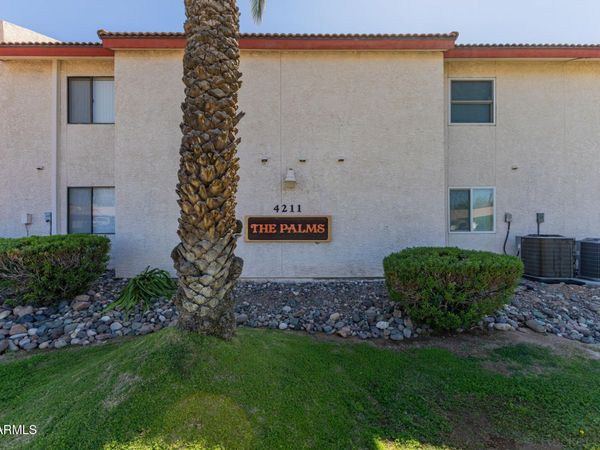 4211 E PALM Lane, Unit 208, Phoenix, AZ 85008