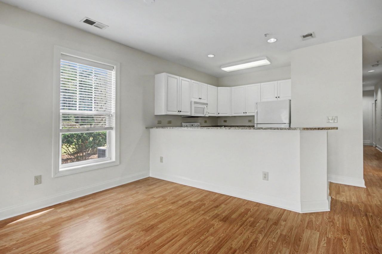 104 Cypress Point Ct. Photo 14