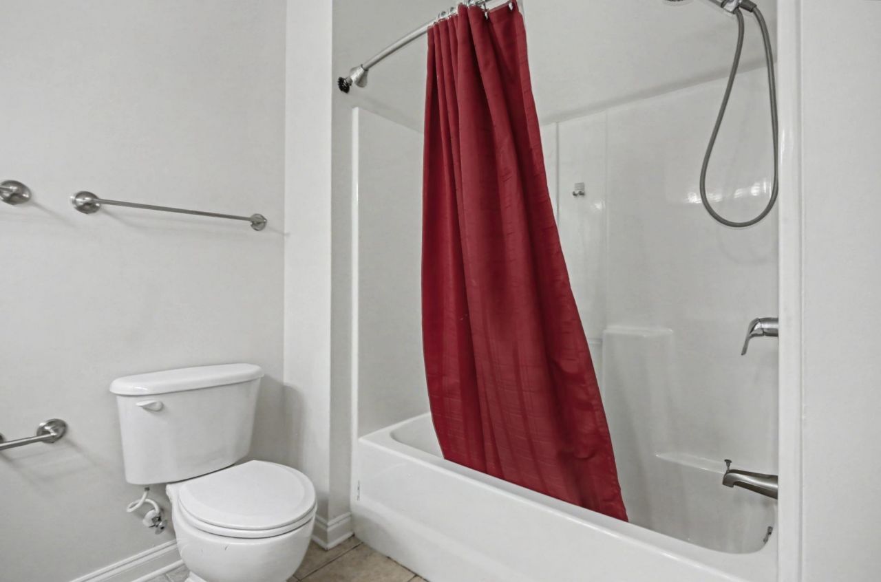 104 Cypress Point Ct.  Photo 22