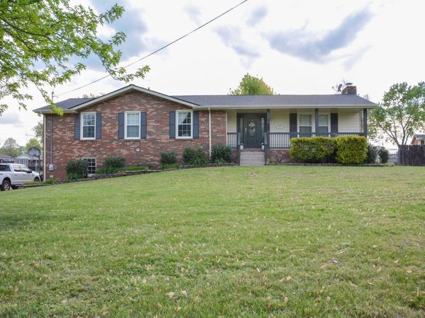 416 Wadebrook Dr, Gallatin, TN 37066