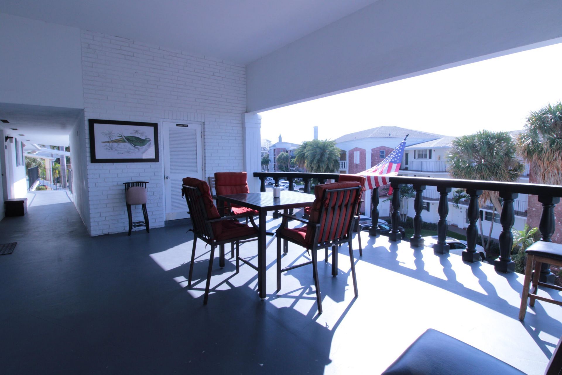 470 Paradise Isle Boulevard, Unit 302, Hallandale Beach, FL 33009 Photo