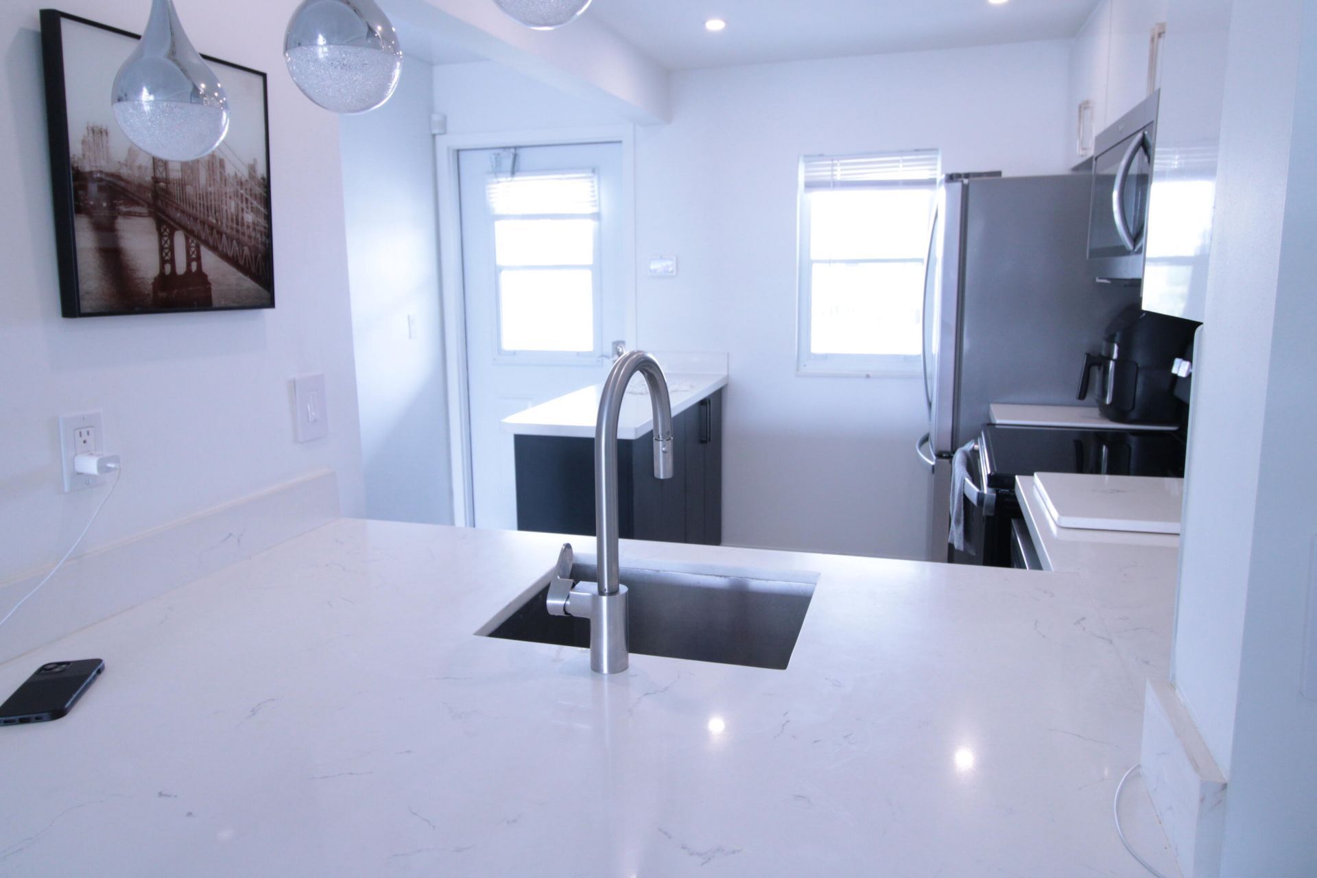 470 Paradise Isle Boulevard, Unit 302, Hallandale Beach, FL 33009 Photo