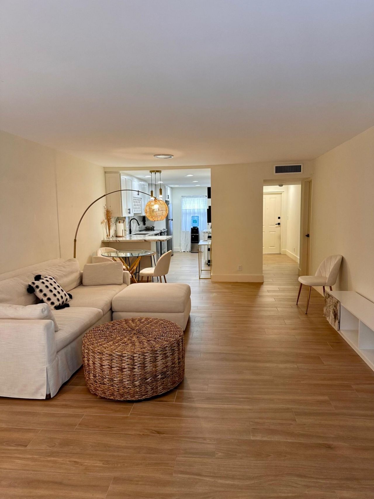 2029 N Ocean Boulevard, Unit 109, Fort Lauderdale, FL 33305 Photo