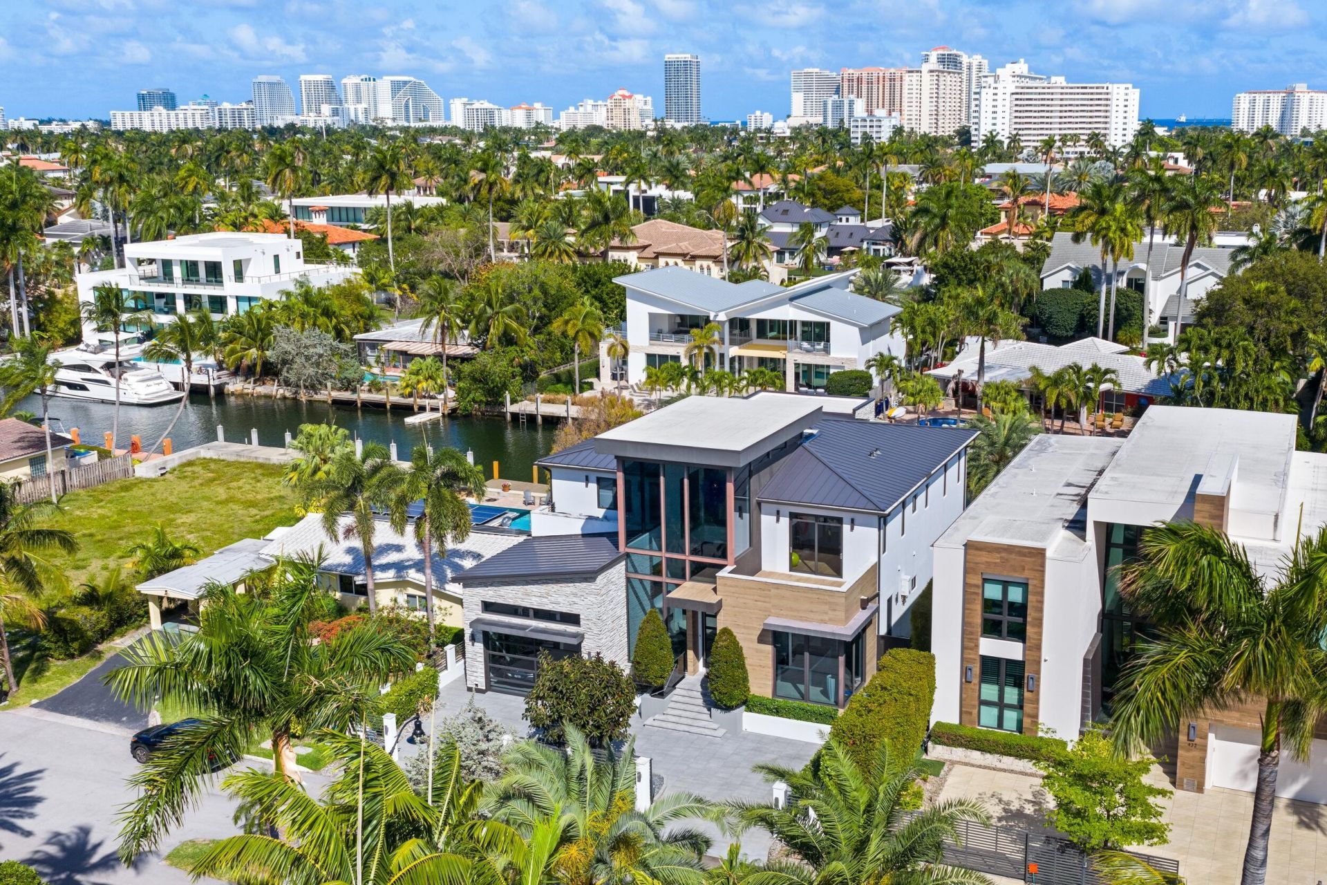 424 Coconut Isle Drive, Fort Lauderdale, FL 33301 Photo
