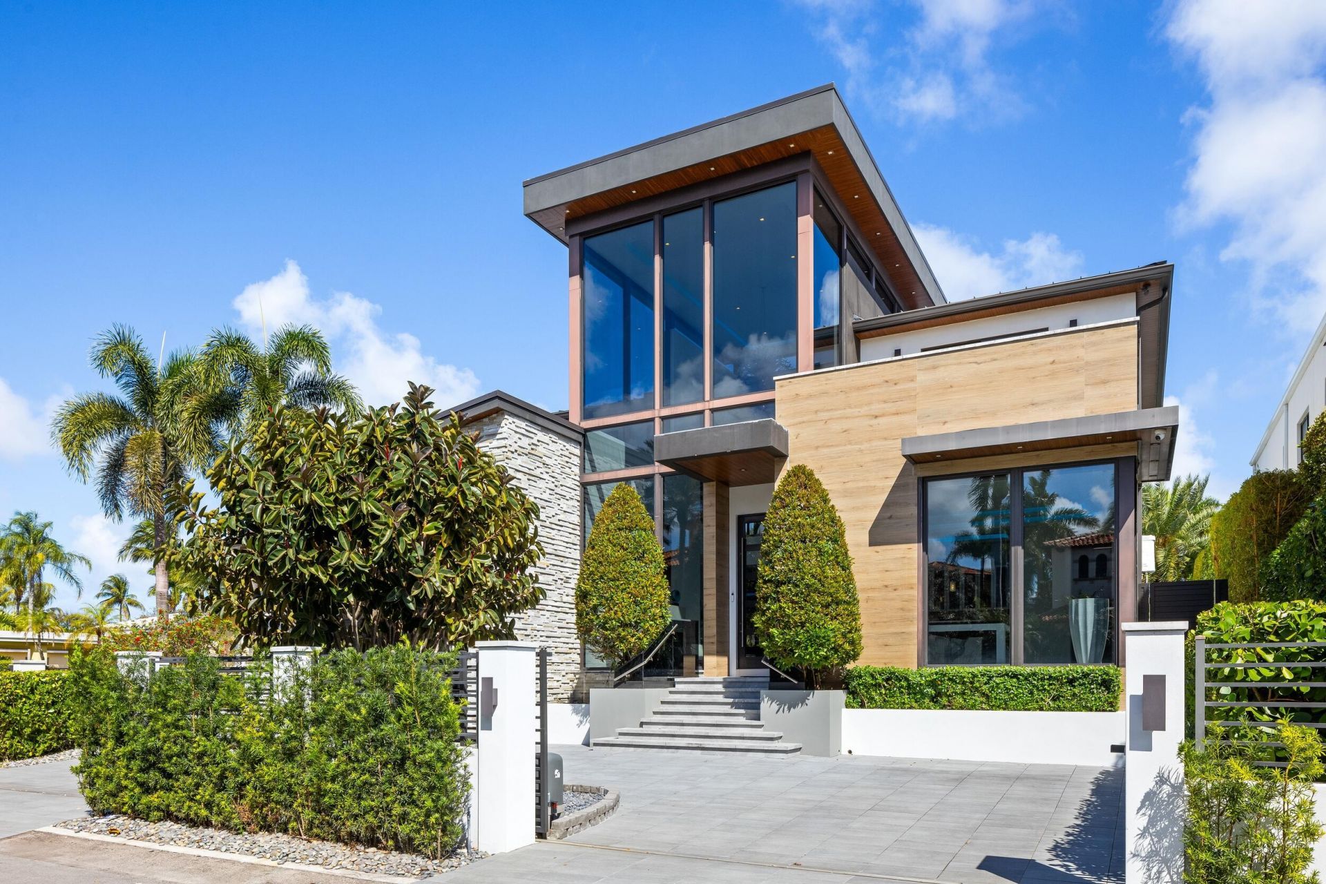 424 Coconut Isle Drive, Fort Lauderdale, FL 33301 Photo