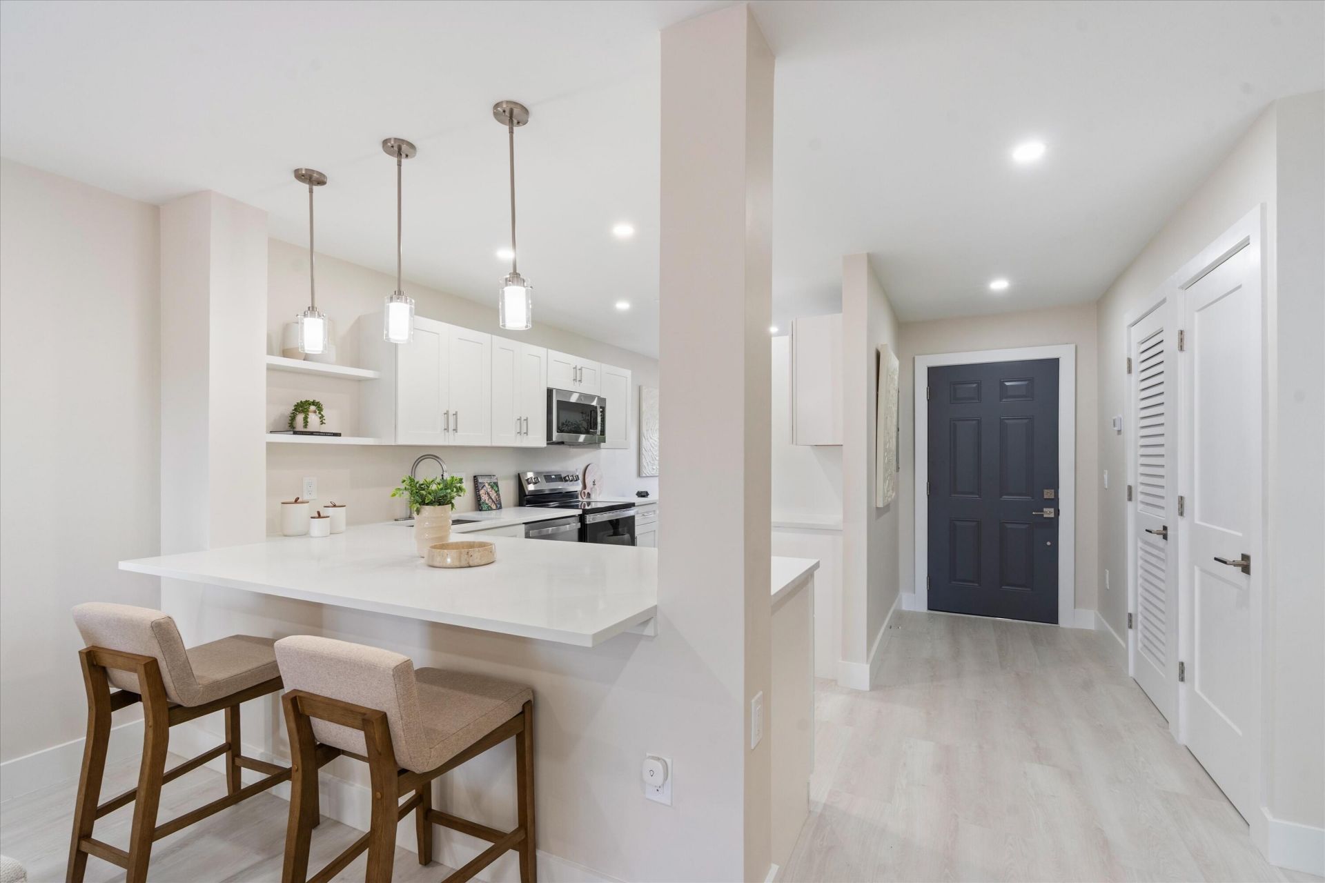 47 Stratford Lane W, Unit F, Boynton Beach, FL 33436 Photo