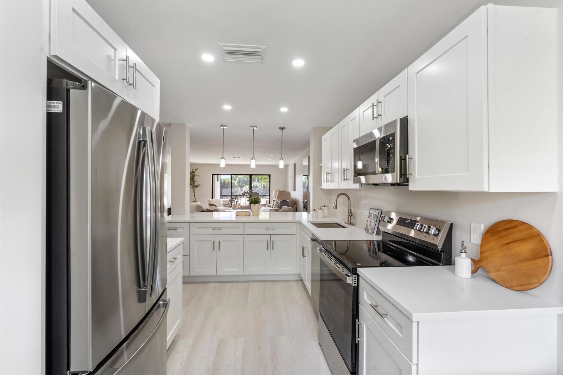 47 Stratford Lane W, Unit F, Boynton Beach, FL 33436 Photo