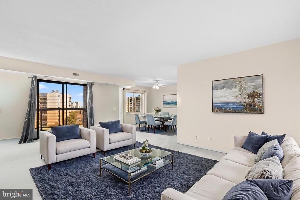 8340 Greensboro Drive, Unit 623, McLean, VA 22102 Main Photo