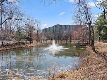 8340 GREENSBORO DRIVE , Unit 623, MCLEAN, VA 22102