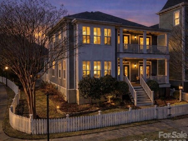 10030 TRIPLE OAK Road, Charlotte, NC 28277